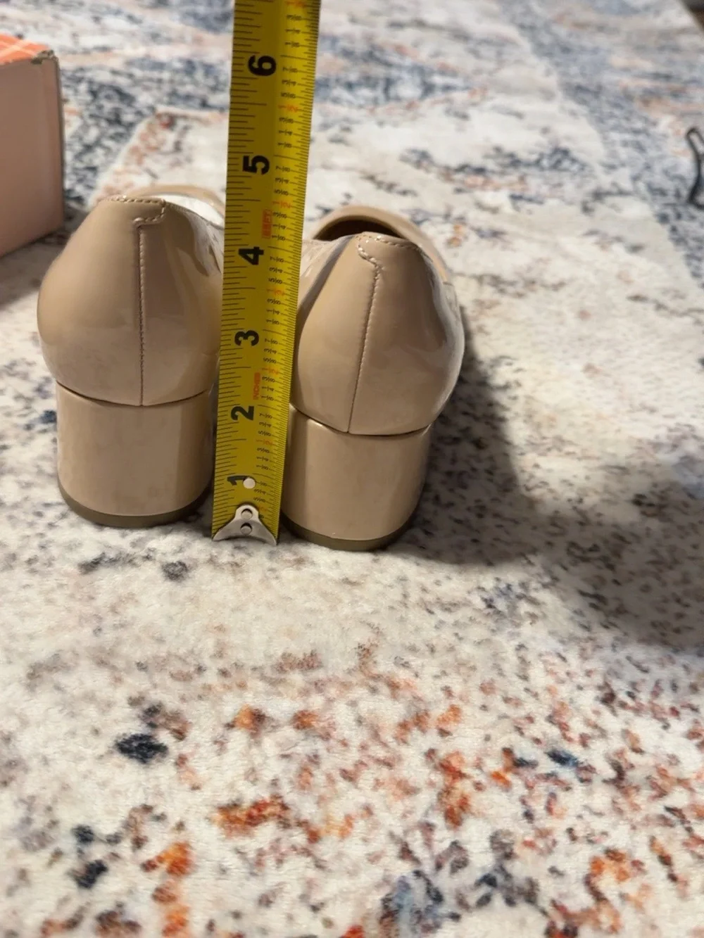 Easy Spirit Nude Beige Low Block Heel Pumps